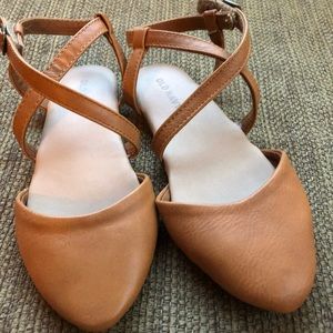 NWOT girls slip on shoes